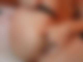 AileenAxa's Live Sex Cam Show