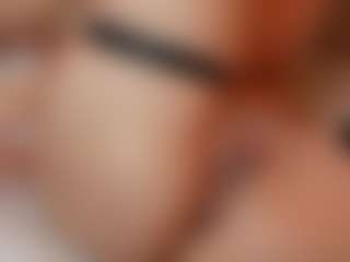 AileenAxa's Live Sex Cam Show