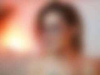 AileenAxa's Live Sex Cam Show