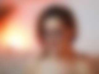AileenAxa's Live Sex Cam Show