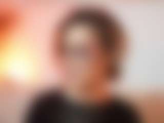 AileenAxa's Live Sex Cam Show
