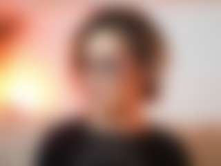 AileenAxa's Live Sex Cam Show