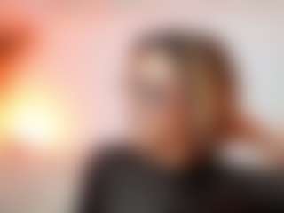 AileenAxa's Live Sex Cam Show