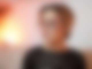 AileenAxa's Live Sex Cam Show