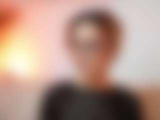 AileenAxa's Live Sex Cam Show