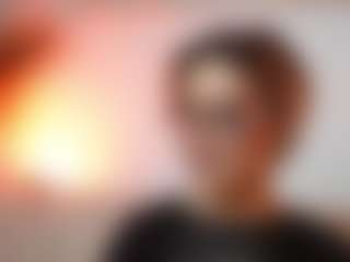 AileenAxa's Live Sex Cam Show