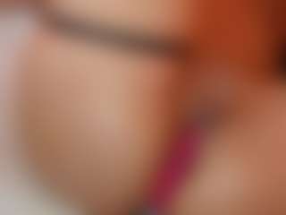 AileenAxa's Live Sex Cam Show
