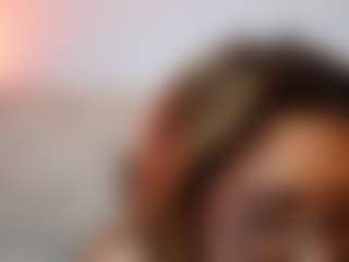 AileenAxa's Live Sex Cam Show