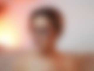 AileenAxa's Live Sex Cam Show