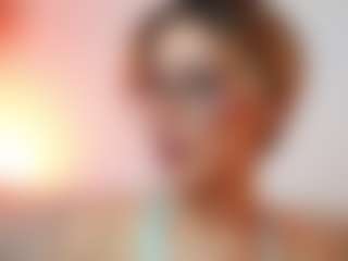 AileenAxa's Live Sex Cam Show