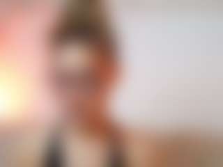 AileenAxa's Live Sex Cam Show
