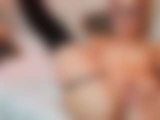 AileenAxa's Live Sex Cam Show
