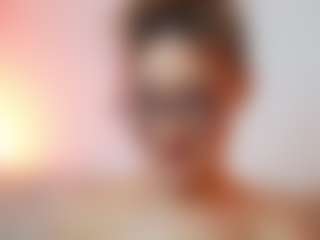 AileenAxa's Live Sex Cam Show