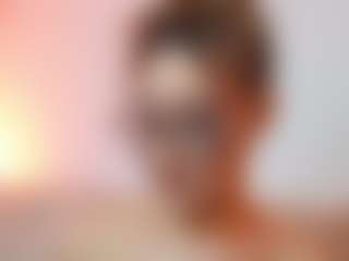 AileenAxa's Live Sex Cam Show