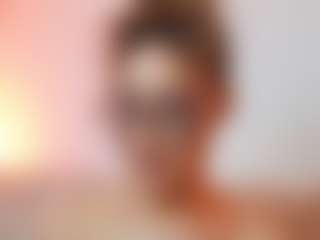 AileenAxa's Live Sex Cam Show
