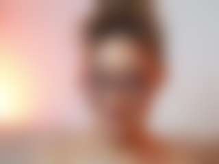 AileenAxa's Live Sex Cam Show