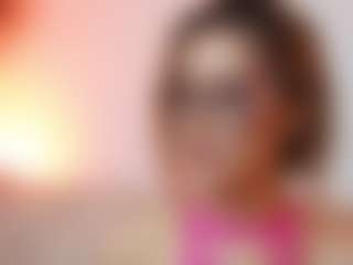 AileenAxa's Live Sex Cam Show