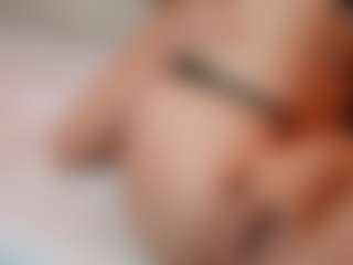 AileenAxa's Live Sex Cam Show