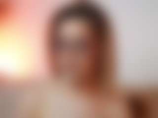 AileenAxa's Live Sex Cam Show