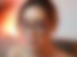 AileenAxa's Live Sex Cam Show