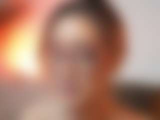 AileenAxa's Live Sex Cam Show