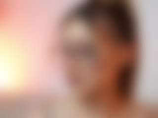 AileenAxa's Live Sex Cam Show
