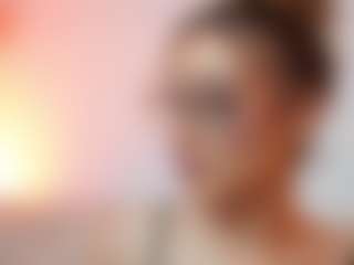 AileenAxa's Live Sex Cam Show