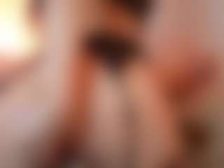 AileenAxa's Live Sex Cam Show