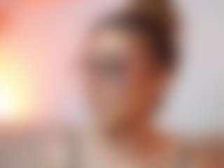 AileenAxa's Live Sex Cam Show