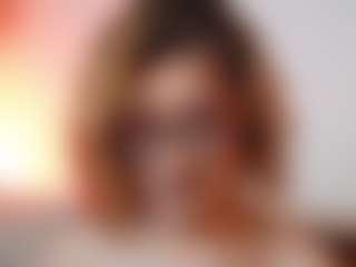 AileenAxa's Live Sex Cam Show