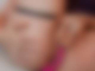 AileenAxa's Live Sex Cam Show