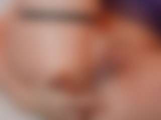 AileenAxa's Live Sex Cam Show
