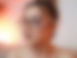 AileenAxa's Live Sex Cam Show