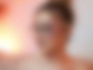AileenAxa's Live Sex Cam Show