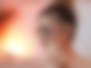AileenAxa's Live Sex Cam Show