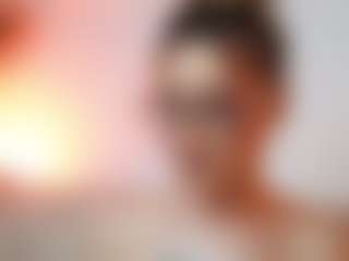 AileenAxa's Live Sex Cam Show