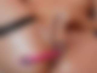 AileenAxa's Live Sex Cam Show