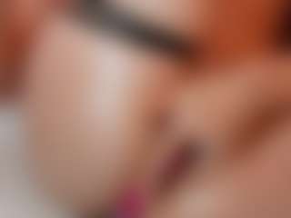 AileenAxa's Live Sex Cam Show