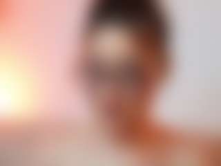 AileenAxa's Live Sex Cam Show