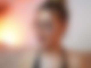 AileenAxa's Live Sex Cam Show