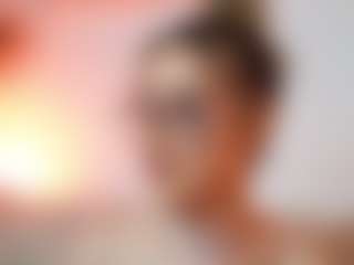 AileenAxa's Live Sex Cam Show