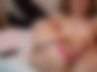 AileenAxa's Live Sex Cam Show