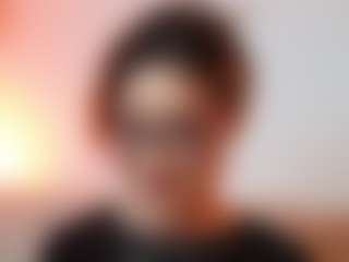 AileenAxa's Live Sex Cam Show