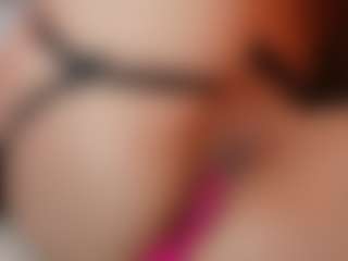 AileenAxa's Live Sex Cam Show