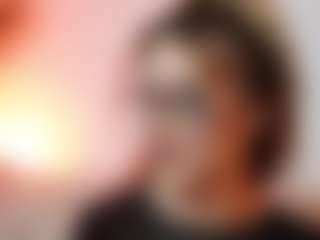 AileenAxa's Live Sex Cam Show