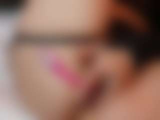 AileenAxa's Live Sex Cam Show