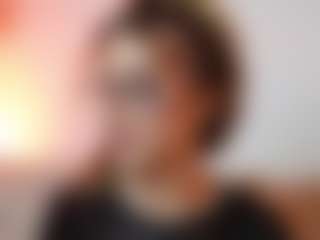 AileenAxa's Live Sex Cam Show