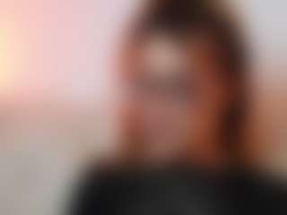 AileenAxa's Live Sex Cam Show