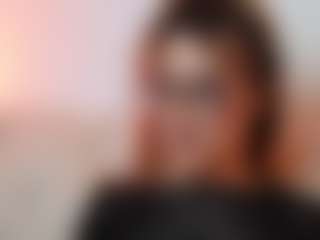 AileenAxa's Live Sex Cam Show