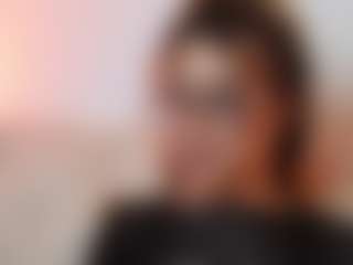 AileenAxa's Live Sex Cam Show